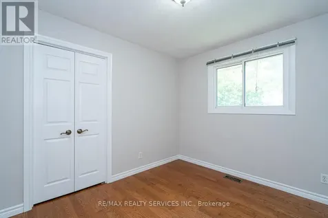 285 Thorncrest Drive Waterloo ON N2L 4L2