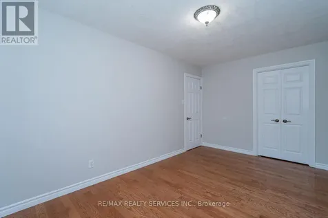 285 Thorncrest Drive Waterloo ON N2L 4L2
