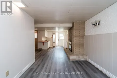 285 Thorncrest Drive Waterloo ON N2L 4L2