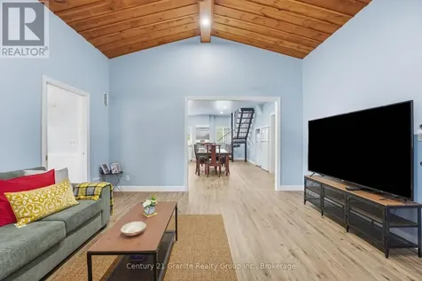 1742 Rose Island Road Wollaston ON K0L 1P0