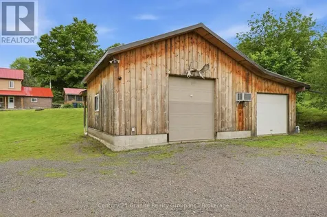 1742 Rose Island Road Wollaston ON K0L 1P0