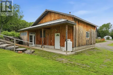 1742 Rose Island Road Wollaston ON K0L 1P0