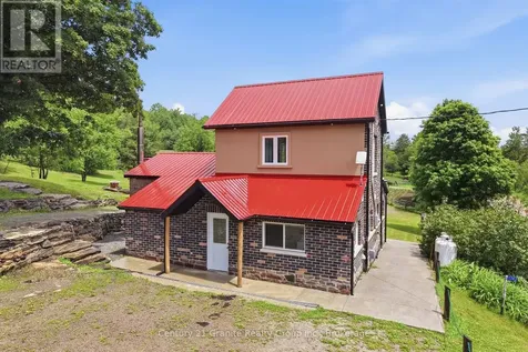 1742 Rose Island Road Wollaston ON K0L 1P0