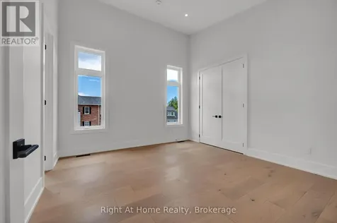 213 Suzanne Mess Boulevard Cobourg ON K9A 3L3