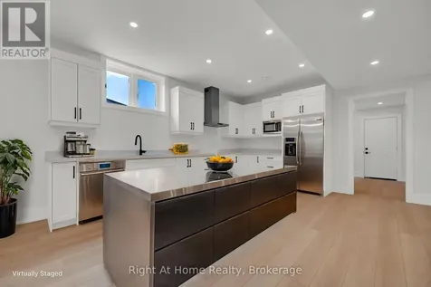213 Suzanne Mess Boulevard Cobourg ON K9A 3L3