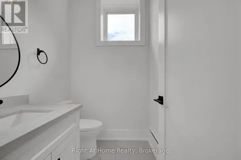 213 Suzanne Mess Boulevard Cobourg ON K9A 3L3