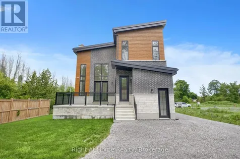 213 Suzanne Mess Boulevard Cobourg ON K9A 3L3