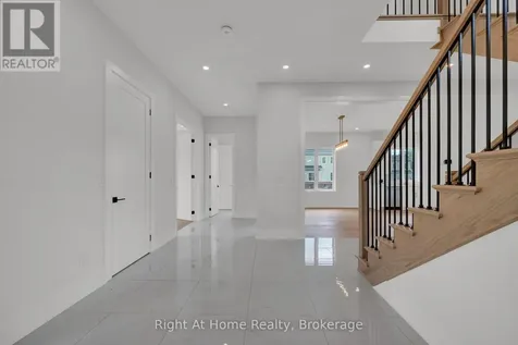 213 Suzanne Mess Boulevard Cobourg ON K9A 3L3