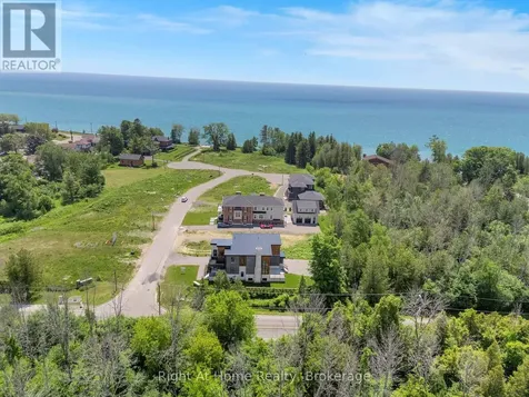213 Suzanne Mess Boulevard Cobourg ON K9A 3L3