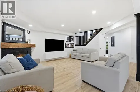 106 Brookmead Street Elmira ON N3B 3M1