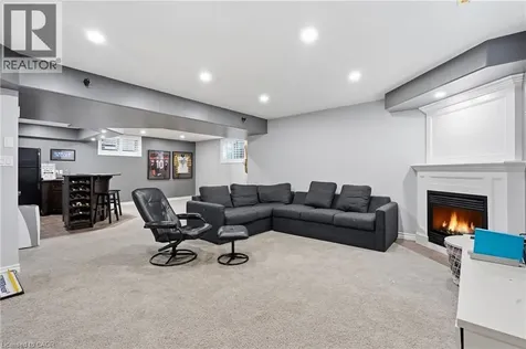 106 Brookmead Street Elmira ON N3B 3M1