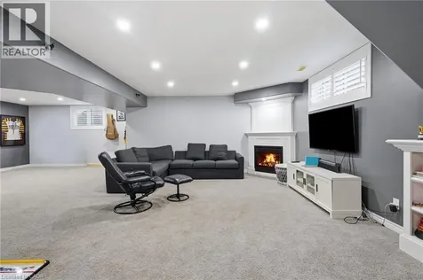 106 Brookmead Street Elmira ON N3B 3M1