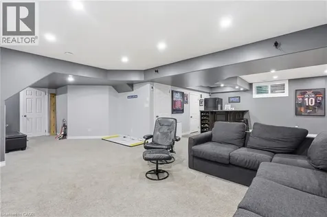 106 Brookmead Street Elmira ON N3B 3M1