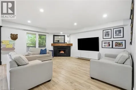 106 Brookmead Street Elmira ON N3B 3M1