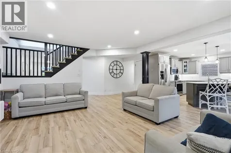 106 Brookmead Street Elmira ON N3B 3M1