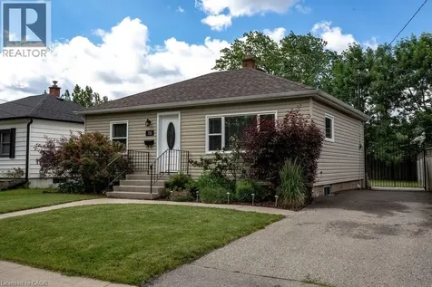 720 Britannia Avenue Hamilton ON L8H 2A9