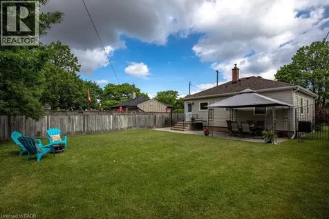 720 Britannia Avenue Hamilton ON L8H 2A9