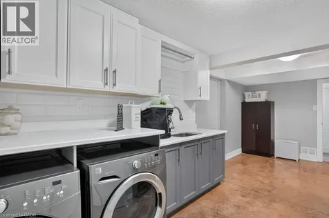 51 Westcliff Way Cambridge ON N1S 5B4
