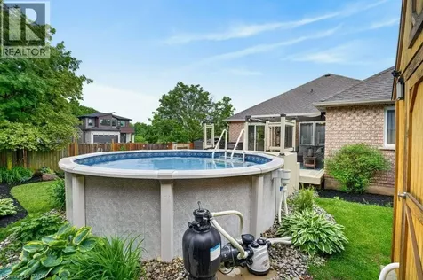 51 Westcliff Way Cambridge ON N1S 5B4