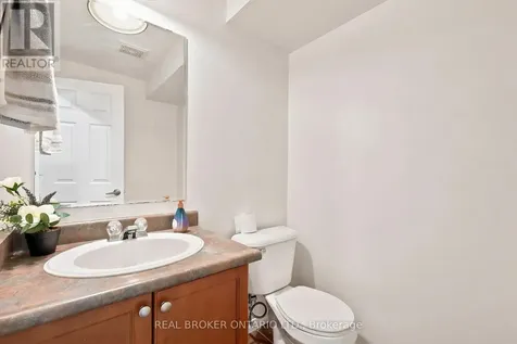 76 Lardner Street Cambridge ON N3C 4L2