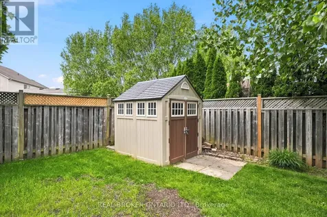 76 Lardner Street Cambridge ON N3C 4L2
