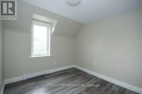 1429 Meadow Drive Ottawa ON K4P 1B1