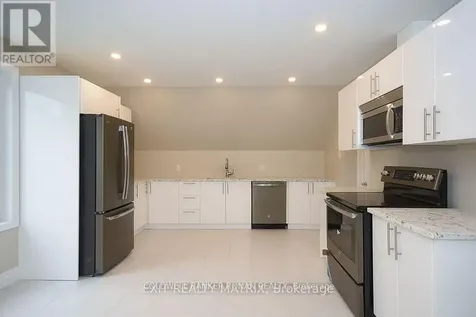 1429 Meadow Drive Ottawa ON K4P 1B1