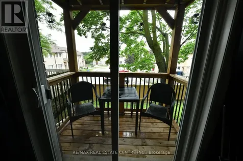 266 Overlea Drive Northeast Kitchener ON N2M 5N2