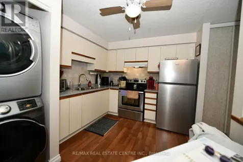 266 Overlea Drive Northeast Kitchener ON N2M 5N2