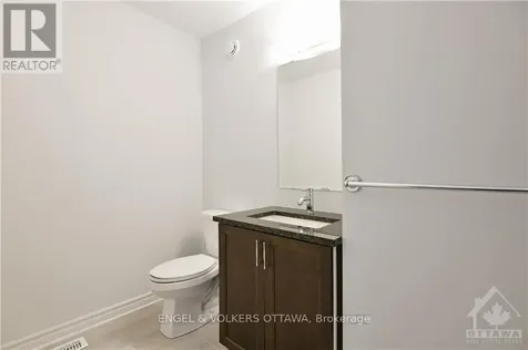 18 Verglas Lane Ottawa ON K1W 0P5