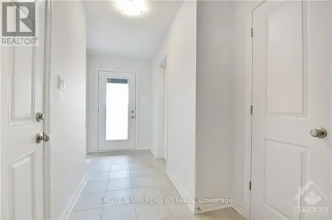 18 Verglas Lane Ottawa ON K1W 0P5