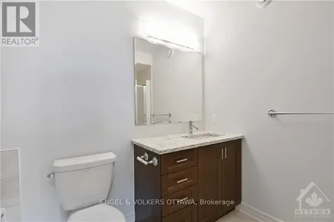 18 Verglas Lane Ottawa ON K1W 0P5