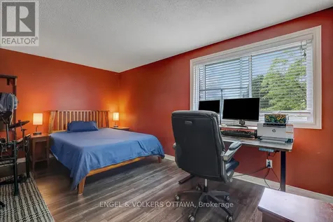 1844 Prestwick Drive Ottawa ON K1E 2T3