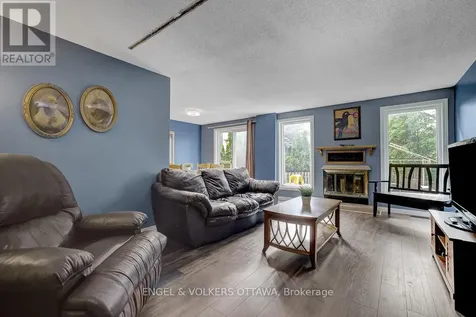 1844 Prestwick Drive Ottawa ON K1E 2T3