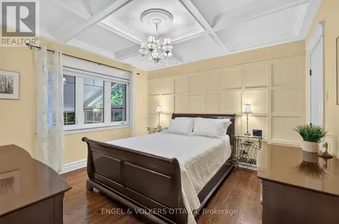 246 Mountbatten Avenue Ottawa ON K1H 7L8