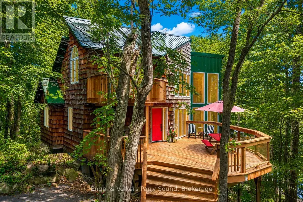 139 Manitou Drive Mckellar ON P0G 0A1