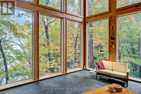 139 Manitou Drive Mckellar ON P0G 0A1