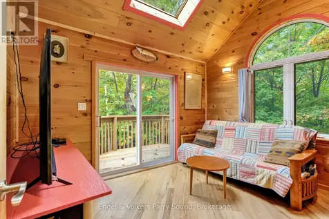 139 Manitou Drive Mckellar ON P0G 0A1