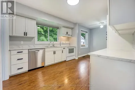 890 Hollands Avenue Sarnia ON N7S 3C1
