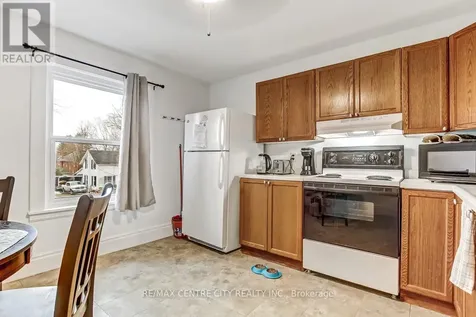 92 Forest Avenue St. Thomas ON N5R 2J5