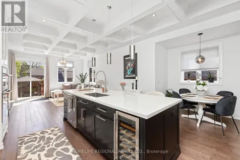 313 Robina Avenue Toronto (oakwood Village) ON M6C 3Z2