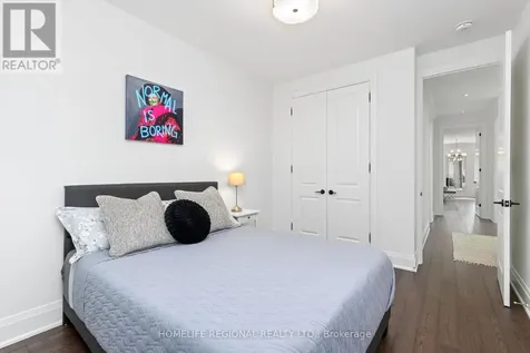 313 Robina Avenue Toronto (oakwood Village) ON M6C 3Z2