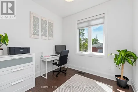 313 Robina Avenue Toronto (oakwood Village) ON M6C 3Z2