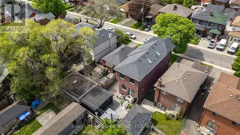 313 Robina Avenue Toronto (oakwood Village) ON M6C 3Z2