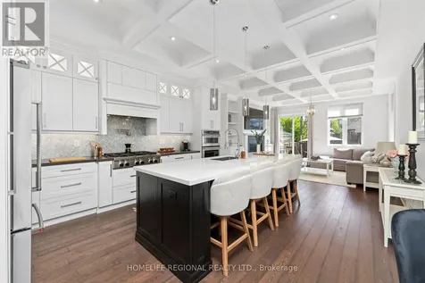 313 Robina Avenue Toronto (oakwood Village) ON M6C 3Z2