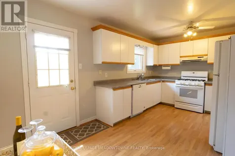 89 Royal Beech Drive Wasaga Beach ON L9Z 1H5