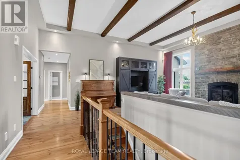1801 Cedarlakes Way Ottawa ON K4P 1G4