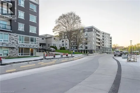 62 Balsam Street Waterloo ON N2L 3H2
