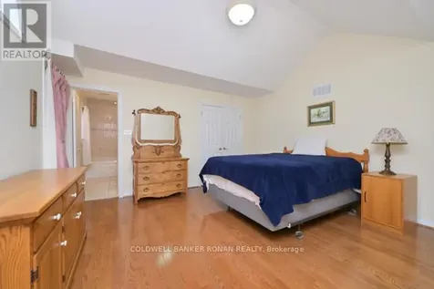43 Briar Gate New Tecumseth ON L9R 2A8