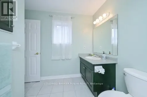 43 Briar Gate New Tecumseth ON L9R 2A8